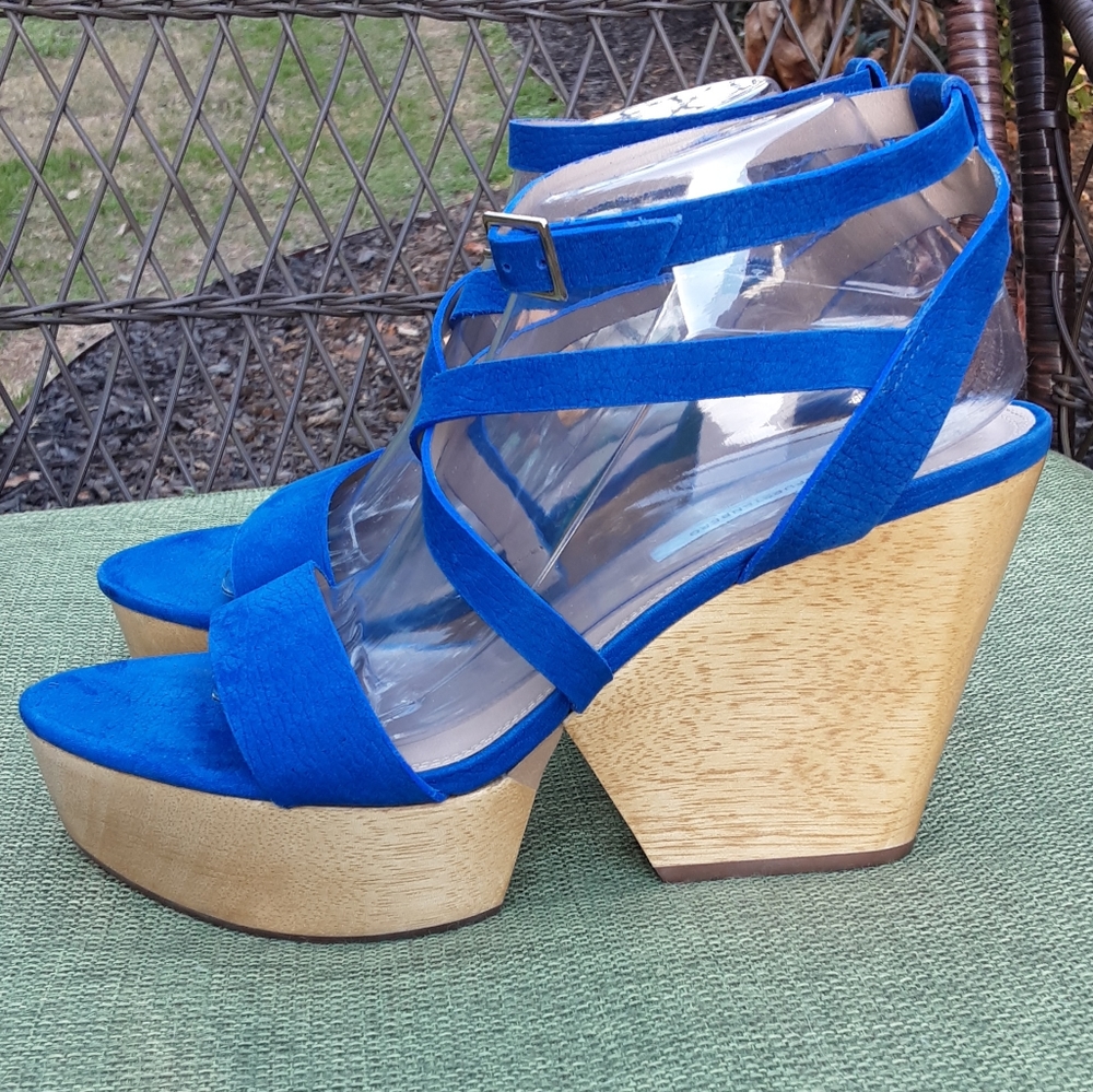 Diane Von Furstenberg Blue Suede Platform Wooden Strappy Heel.